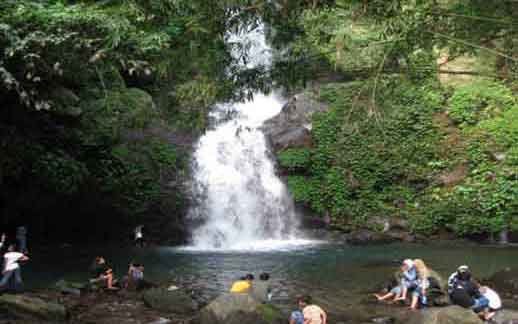 Air Terjun Sekar Langit